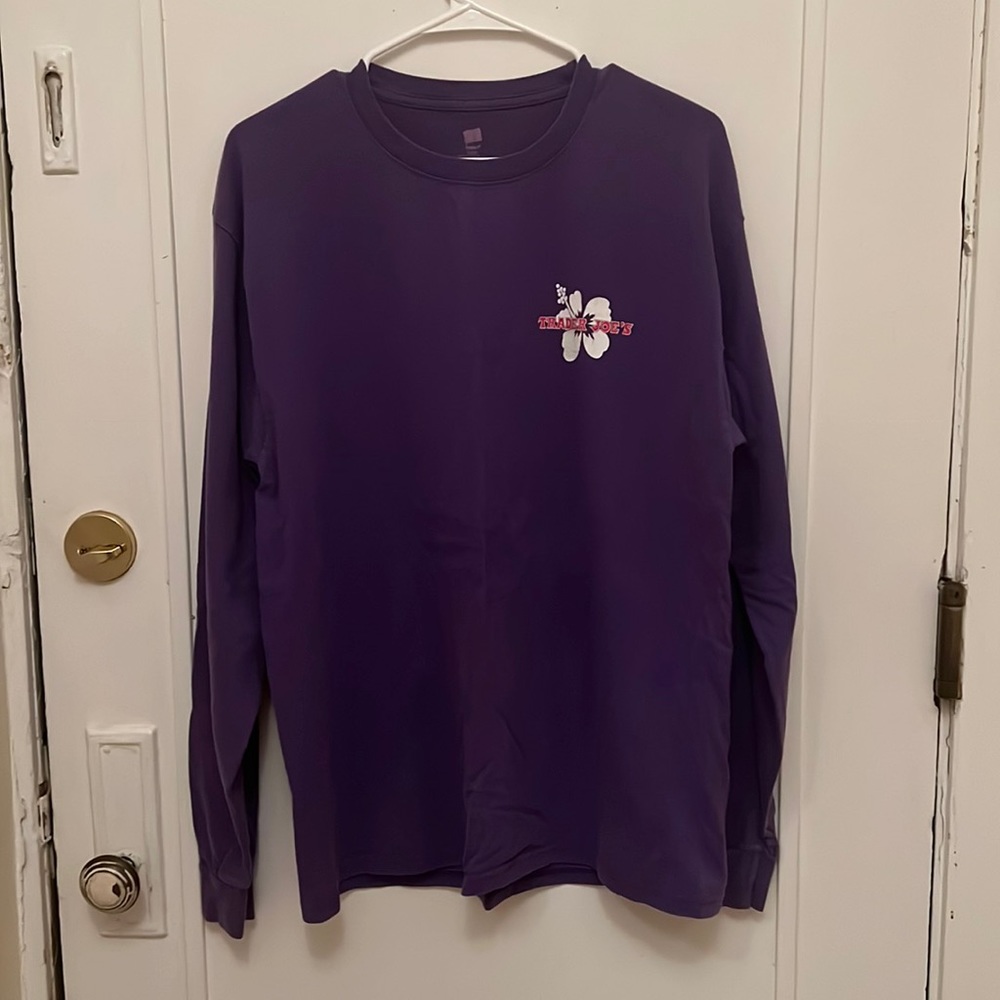 Large Trader Joe’s Long Sleeve Tee